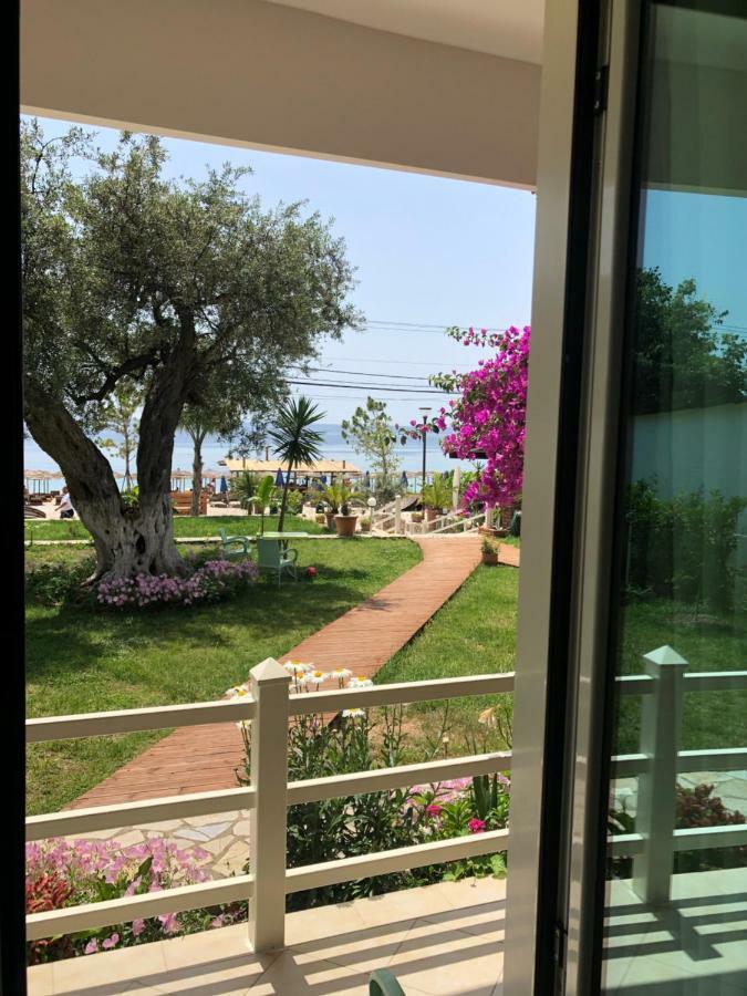 Hotel Jon Dhërmi Eksteriør bilde
